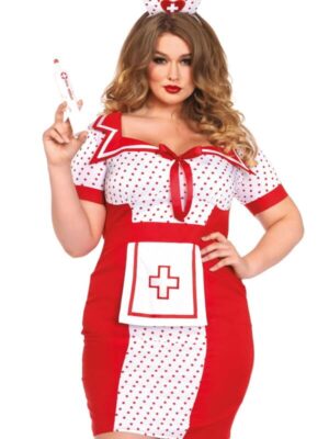 Sexy infermiera curvy